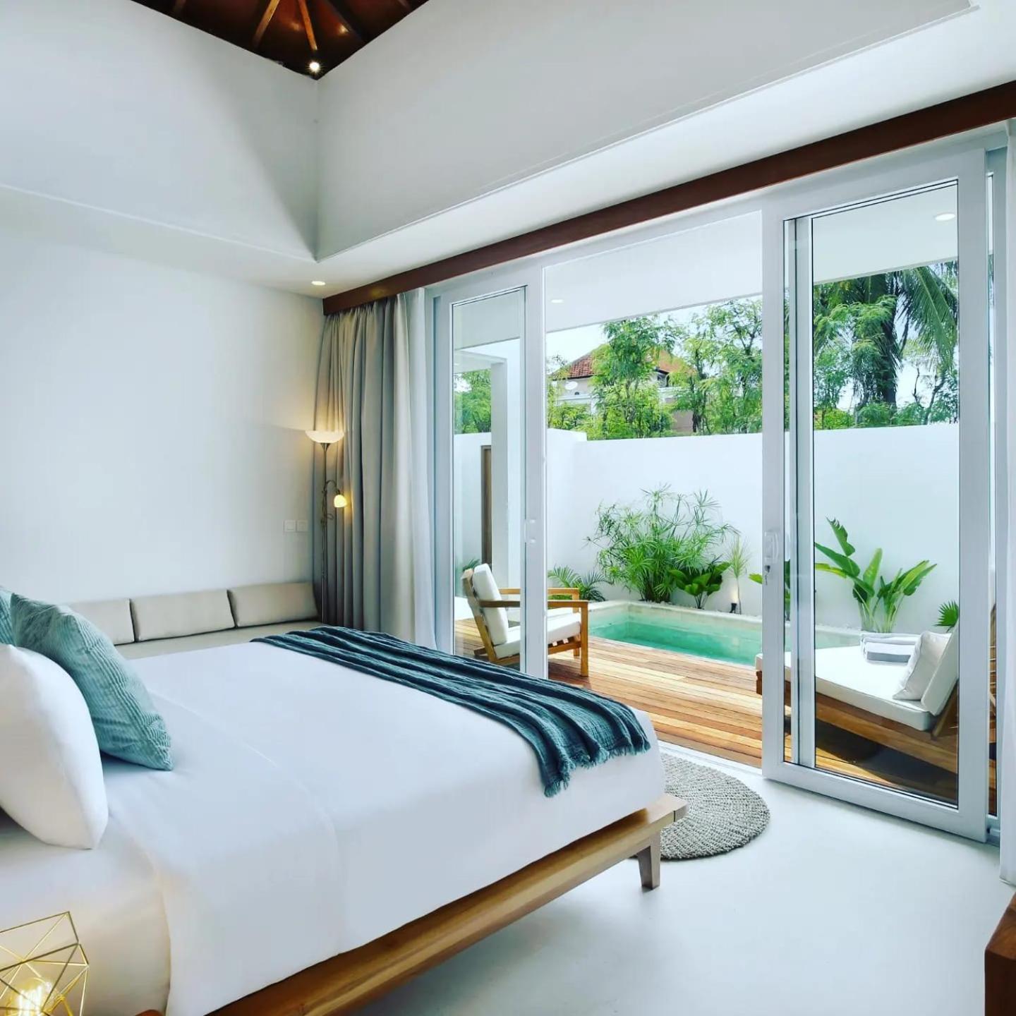 Neptune Studios Adults Only Gym And Recovery Access Kuta  Экстерьер фото